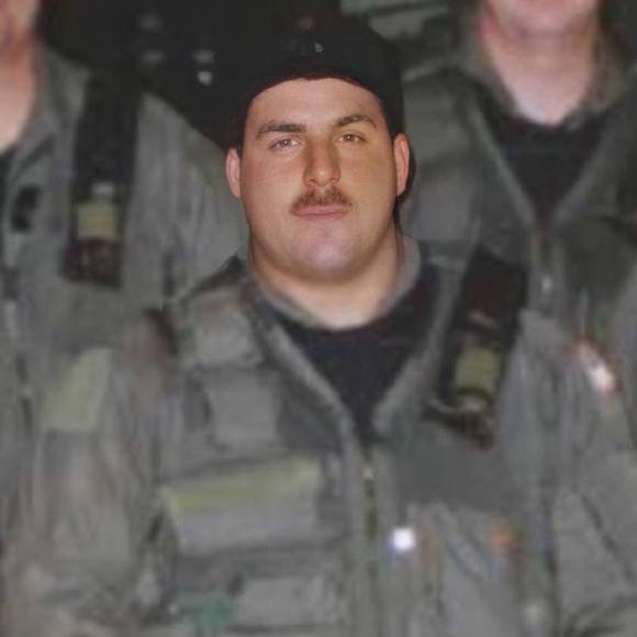 Meet your Posher, Bobby - Picture 1 of 1